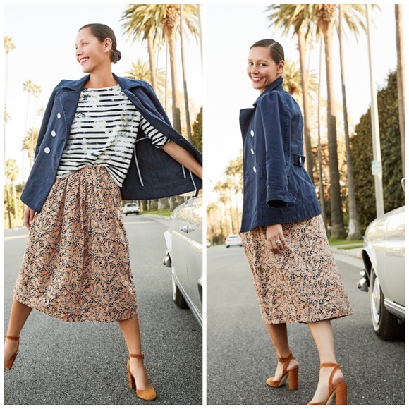 J. Crew Dresses & Skirts - J. Crew Giraffe Print Midi Skirt